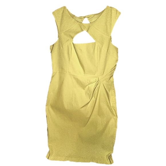 Yellow shift dress with bodice details  from Le Chateau! Xl - Picture 2 of 5